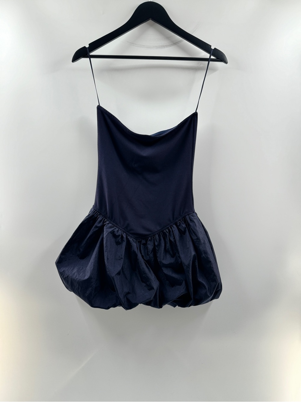 Edikted Navy Blue Bubble Skirt Mini Dress Women’s XS Spaghetti Strap Drop Waist